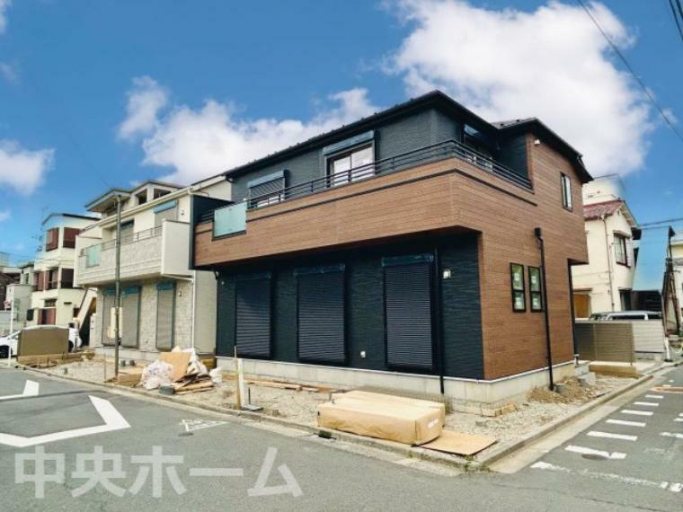 現況外観写真 外観。南道路につきまして日当たり・通風良好。長期優良住宅。