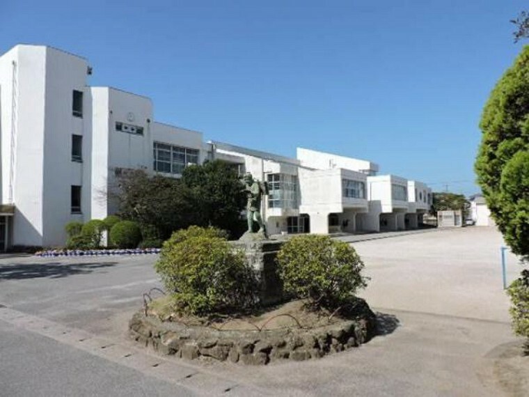 小学校 袖ケ浦市立長浦小学校