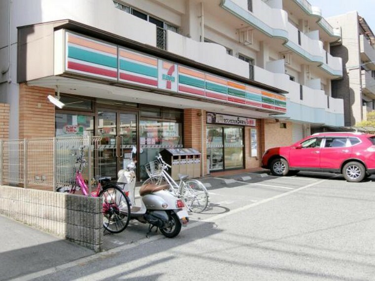 コンビニ セブンイレブン　広島江波南3丁目店