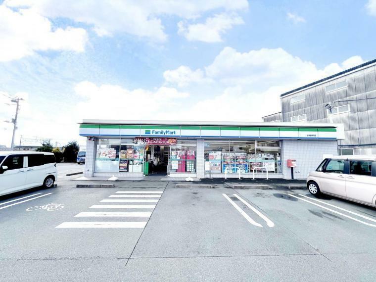 コンビニ ファミリーマート 沼津西間門店まで約700m（徒歩9分）