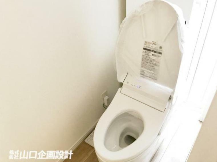 トイレ 温水洗浄便座・節水型トイレ（1F）