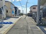 現況写真 見通しの良い前道