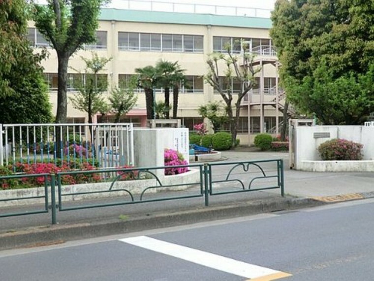 小学校 【小学校】拝島第二小学校まで550m
