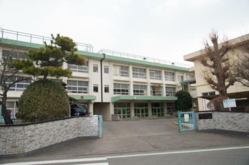 小学校 【小学校】岡崎小学校まで1001m