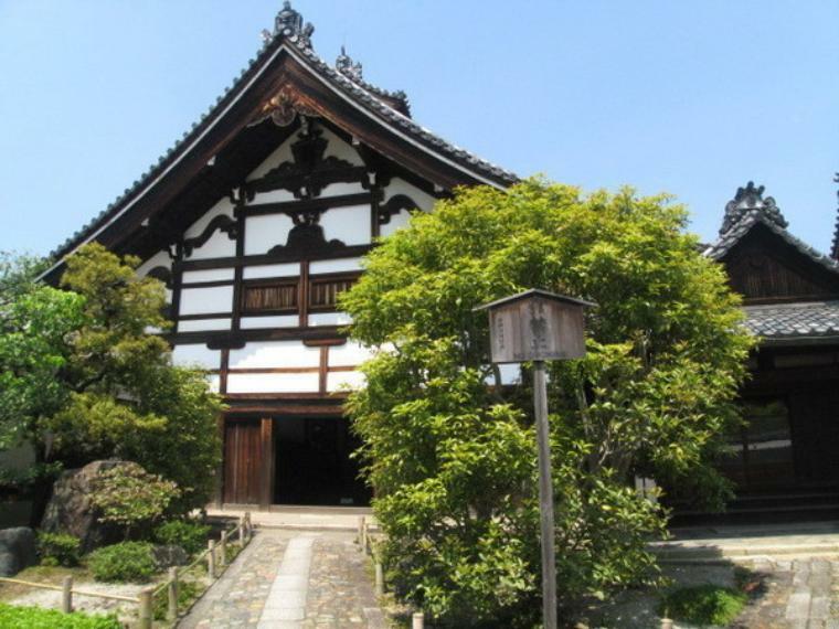 等持院 臨済宗天龍寺派の寺院