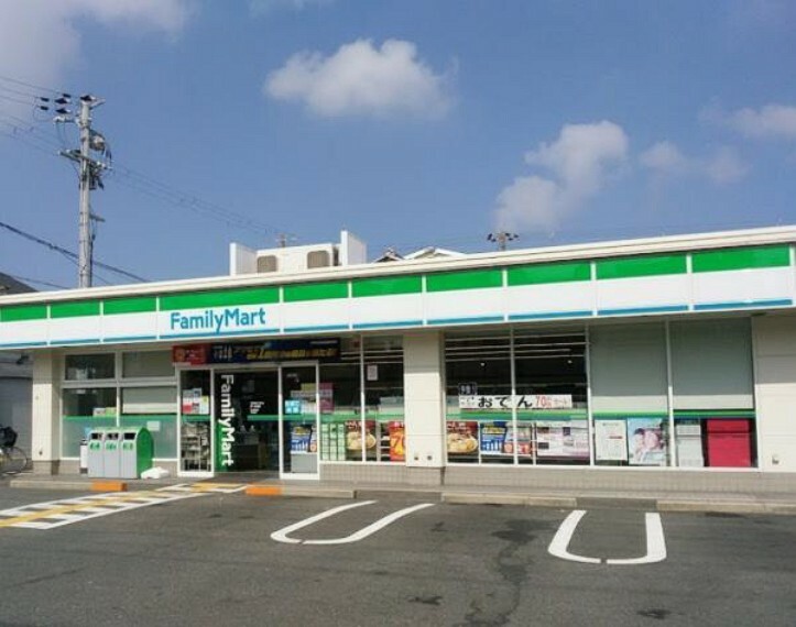 コンビニ ファミリーマート堺一条通店