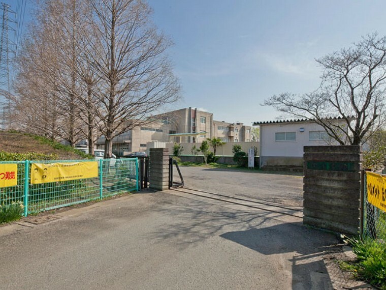 小学校 北本市立東小学校