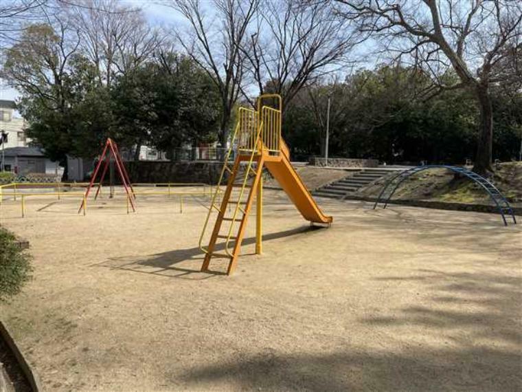 公園