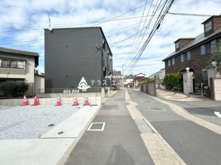 現況写真 前面道路の様子です。