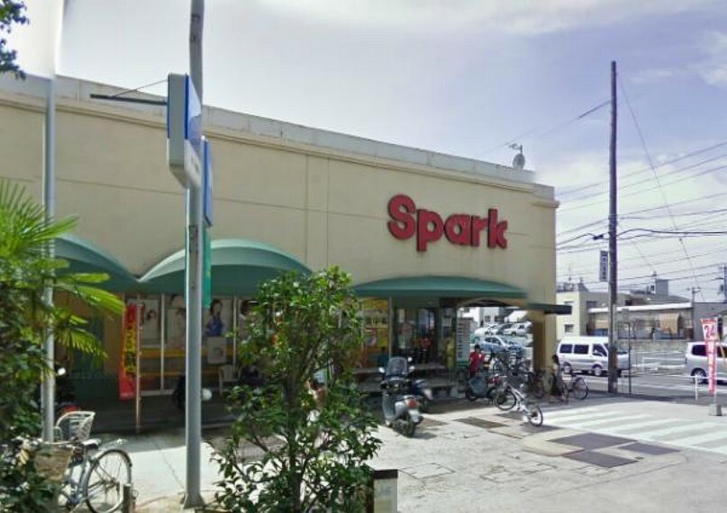 Spark（スパーク） 浜田店（約112m）