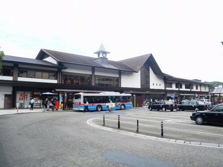 鎌倉駅（約1,400m）