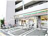 コンビニ 【コンビニエンスストア】セブンーイレブン立川曙町3丁目店まで560m