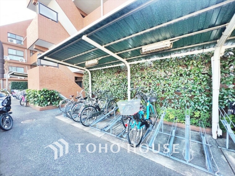 駐輪場 【BICYCLE PAEKING LOT】駐輪場快適な生活には欠かせない自転車。開放的な駐輪場がございます。