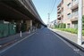 現況写真 敷地西側は東名高速道路に面しています。