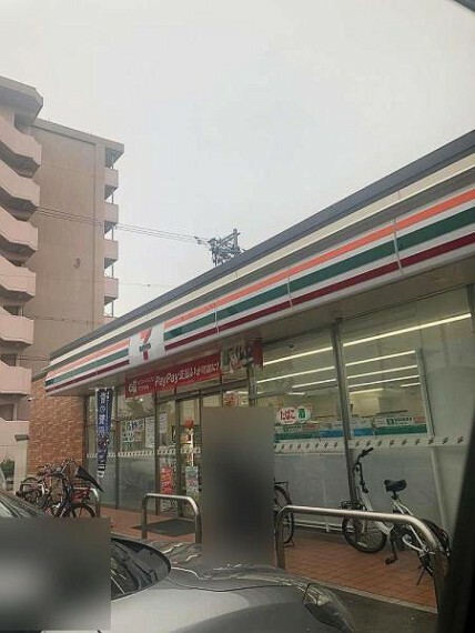 コンビニ セブンイレブン大阪旭2丁目店