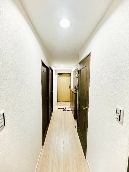■廊下（2022年3月リフォーム完成時写真）