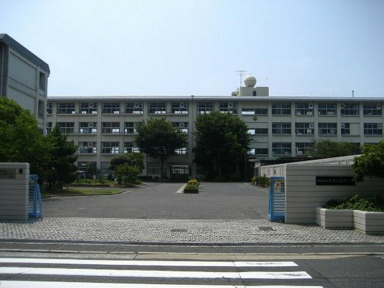 広島市立五日市中央小学校（約499m）
