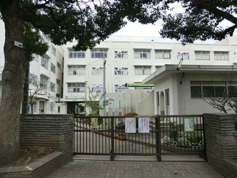 小学校 【小学校】二俣川小学校まで889m