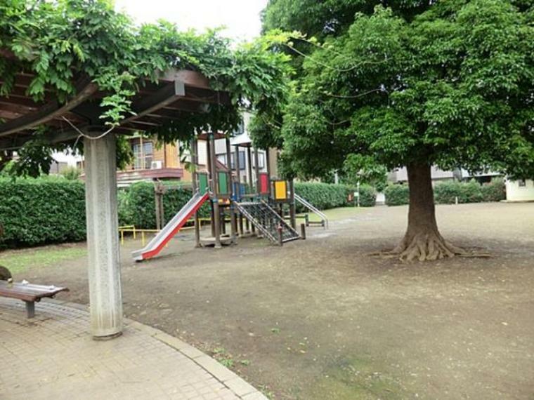 公園 ひばり児童公園（徒歩4分）