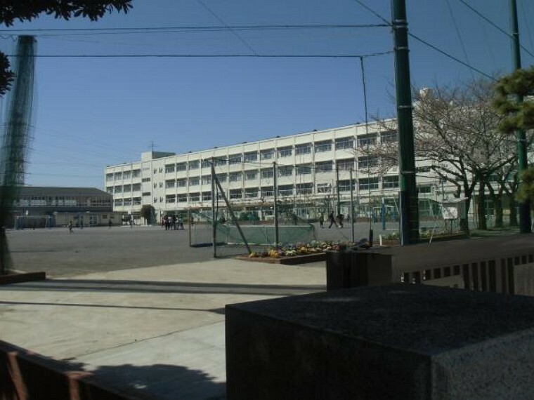 小学校 横浜市立東希望が丘小学校