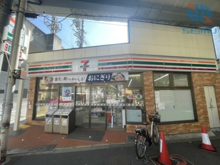 コンビニ 【コンビニエンスストア】セブンイレブン 岸里玉出駅前店まで337m