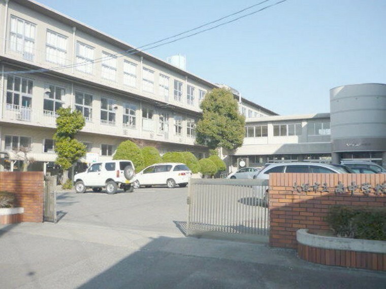 中学校 大垣市立南中学校