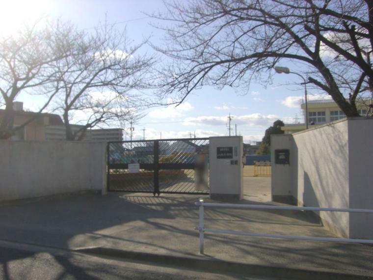 小学校 名古屋市立八社小学校