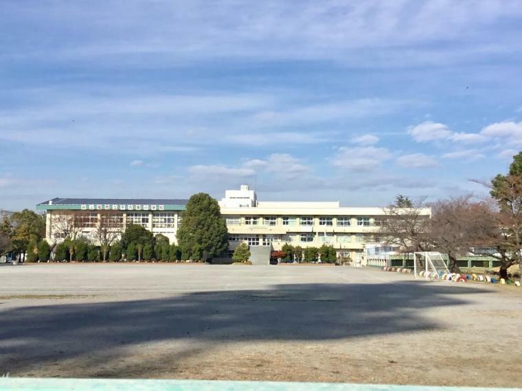 小学校 上尾市立平方東小学校