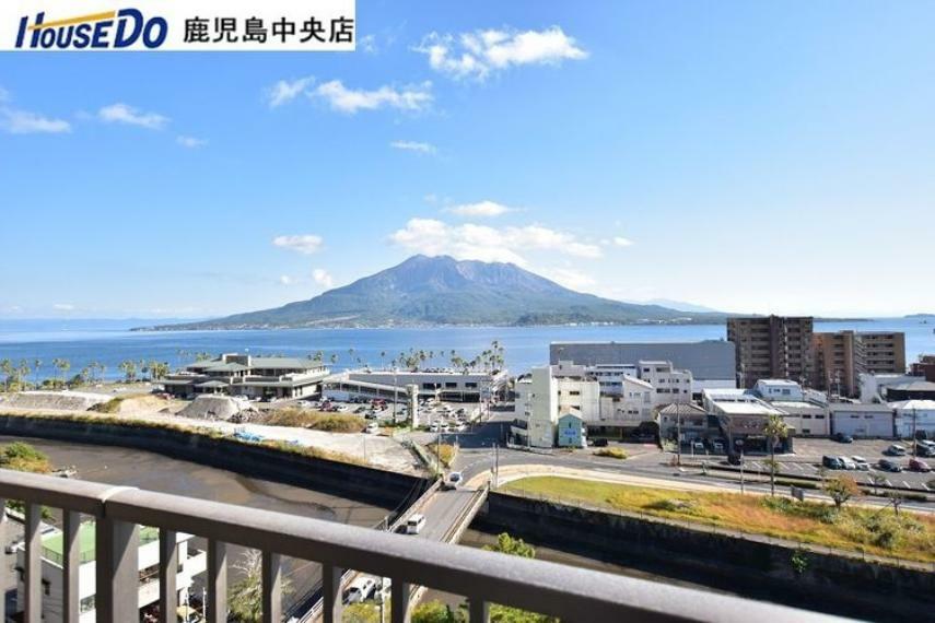 眺望 【眺望】バルコニーから桜島の眺望可能です！