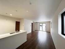 LDKは広々約20帖、居室は全て6帖以上のゆとりの間取設計。