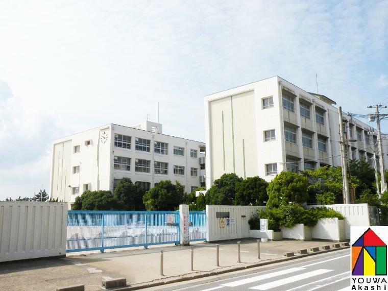 小学校 【小学校】明石市立 中崎小学校まで831m