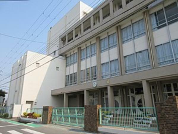 小学校 【小学校】伊丹市立昆陽里小学校まで672m