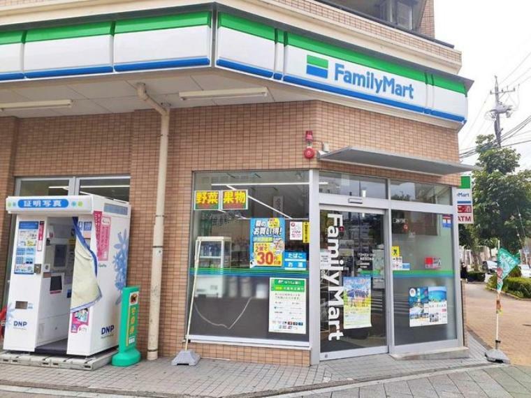 ファミリーマート熱田金山南店