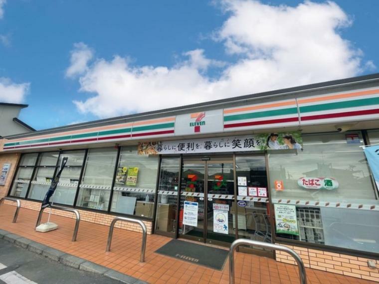 コンビニ セブンイレブン取手本郷1丁目店