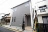 現況外観写真 全居室南向きの明るいお住まい！小屋裏収納付きの3SLDKのファミリータイプ！