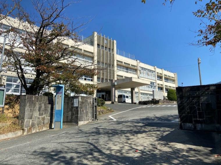 小学校 須恵町立須恵第一小学校