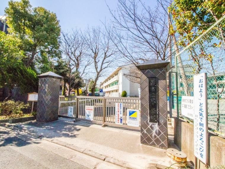 小学校 北小学校