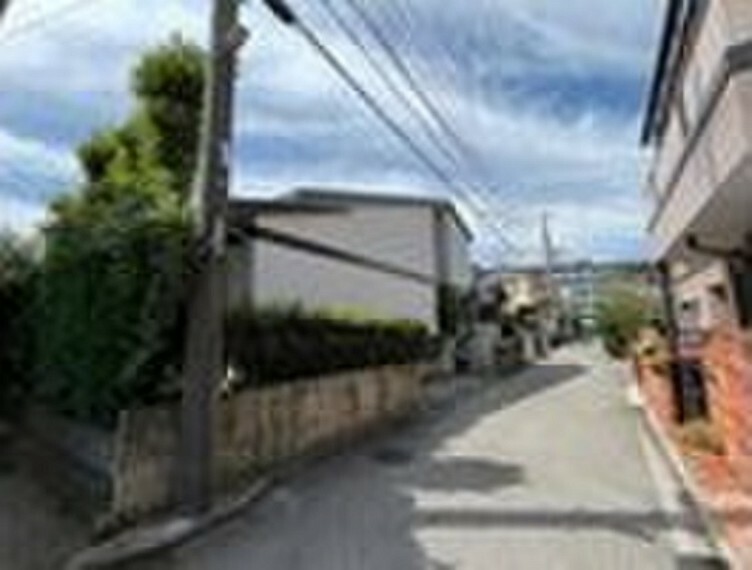 現況写真 前面道路含む現地写真