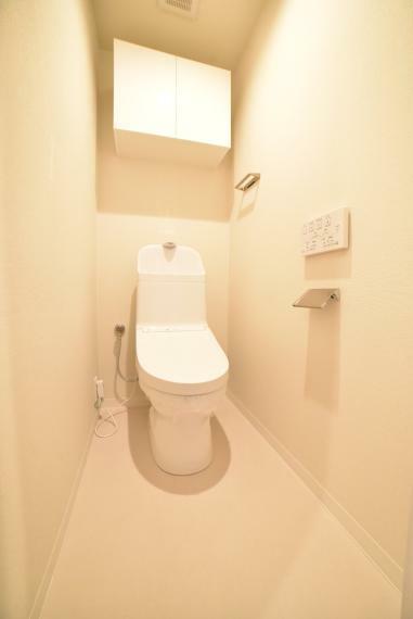 トイレ 暖房便座・温水洗浄便座付きで快適にお使いいただけます！