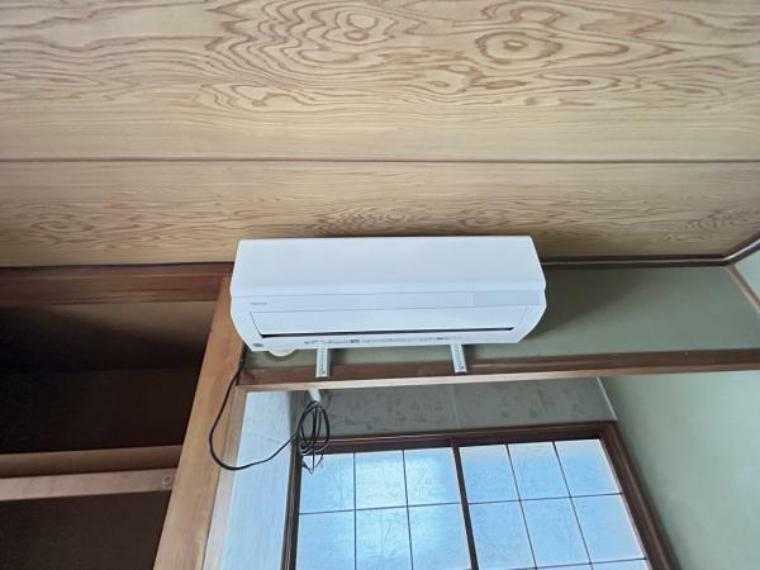 冷暖房・空調設備 1階和室のエアコンです。