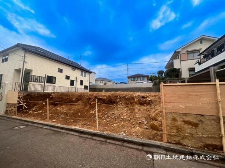 現況写真 【土地】日当たり良好、閑静な住宅街です。建築条件なし！