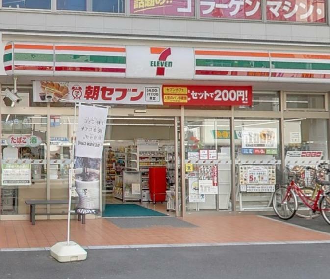 コンビニ セブンイレブン東武練馬北口店