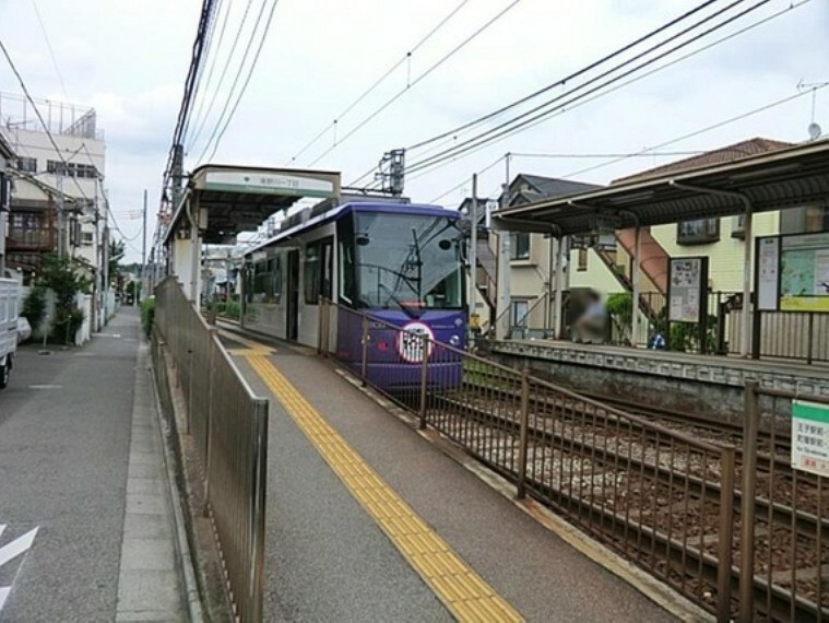 荒川線「滝野川一丁目」駅まで約400m