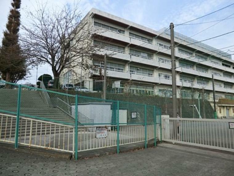 小学校 【小学校】横浜市立善部小学校まで291m