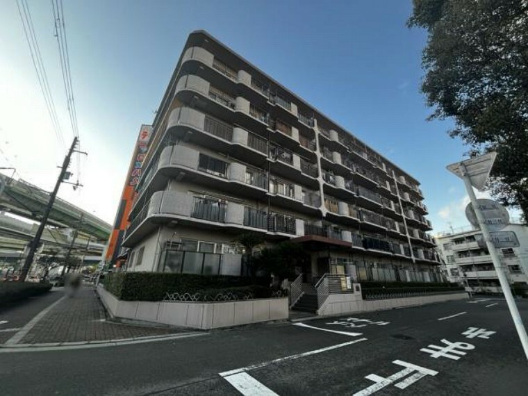 外観写真 大阪メトロ中央線「大阪港」駅徒歩7分に立地のマンションです！