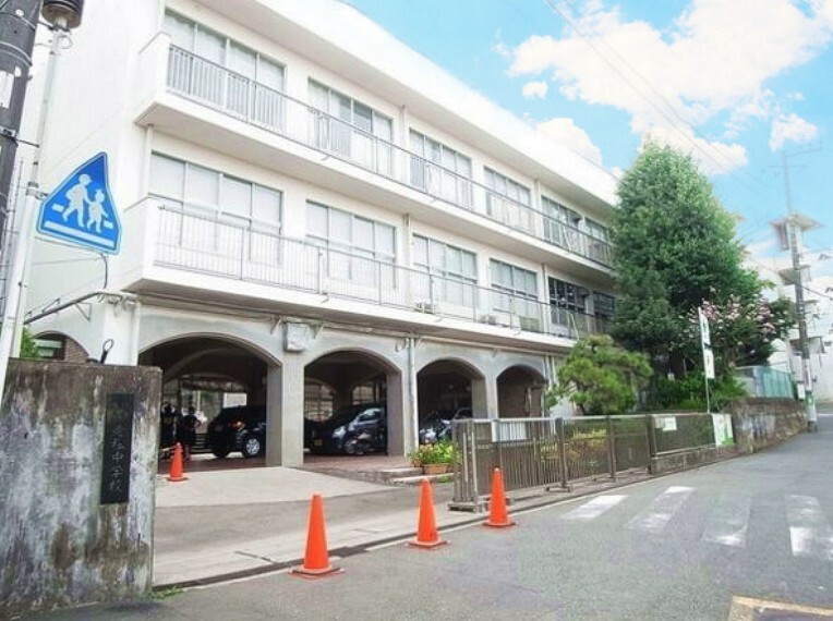 中学校 老松中学校