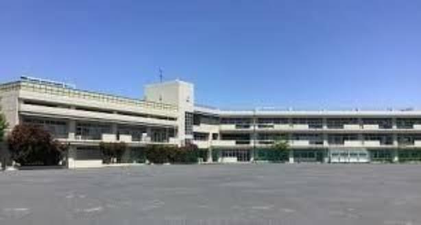 中学校 横浜市立南戸塚中学校 徒歩19分。