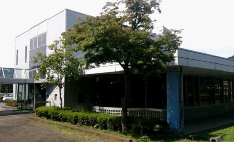 図書館 【図書館】鳩山町立図書館まで1405m
