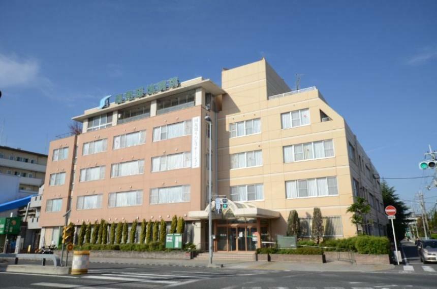 病院 【総合病院】鶴見緑地病院まで296m