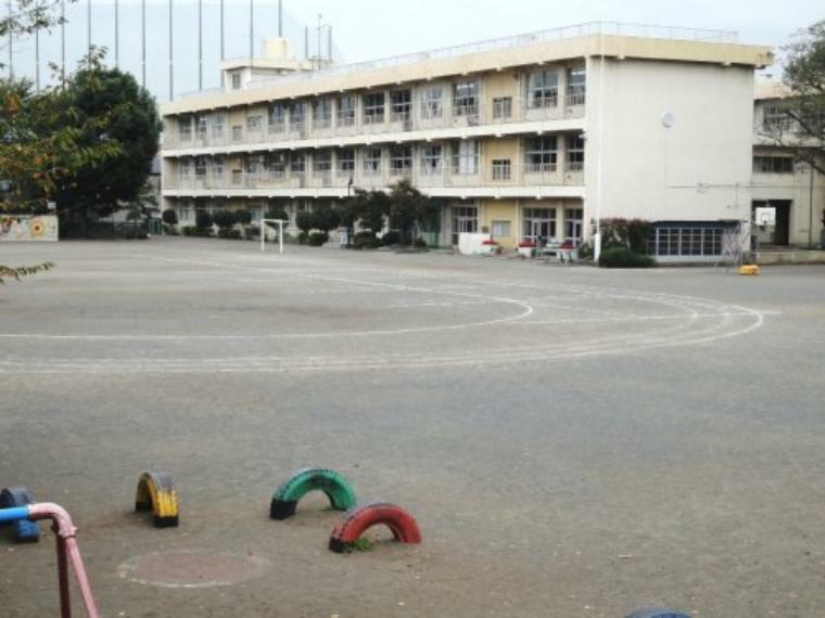 小学校 【小学校】相模原市立緑台小学校まで841m